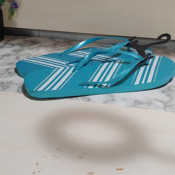 Striped Flip Flops - Picture 2 of 3